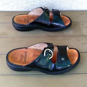 Finn Comfort Sandals